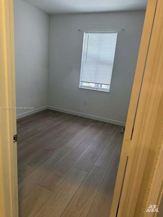 For Rent: $2,900 (3 beds, 2 baths, 1483 Square Feet)