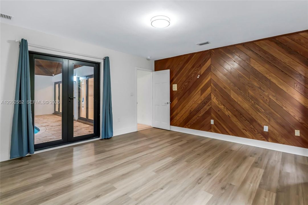 На продажу: $2,350,000 (5 спален, 4 ванн, 2975 Квадратных фут)