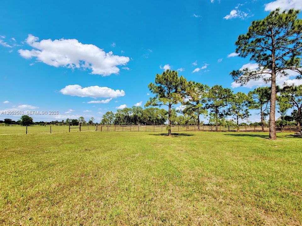 For Sale: $599,900 (2 beds, 2 baths, 0 Square Feet)