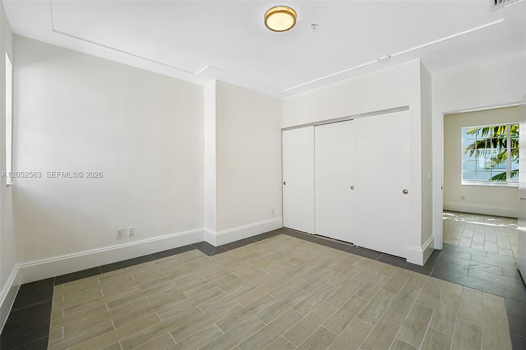 В аренду: $2,500 (1 спален, 1 ванн, 640 Квадратных фут)