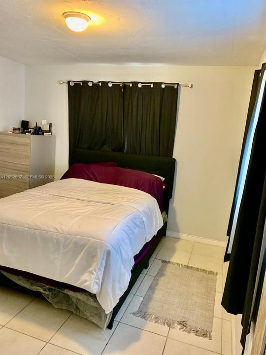 В аренду: $1,800 (2 спален, 2 ванн, 952 Квадратных фут)