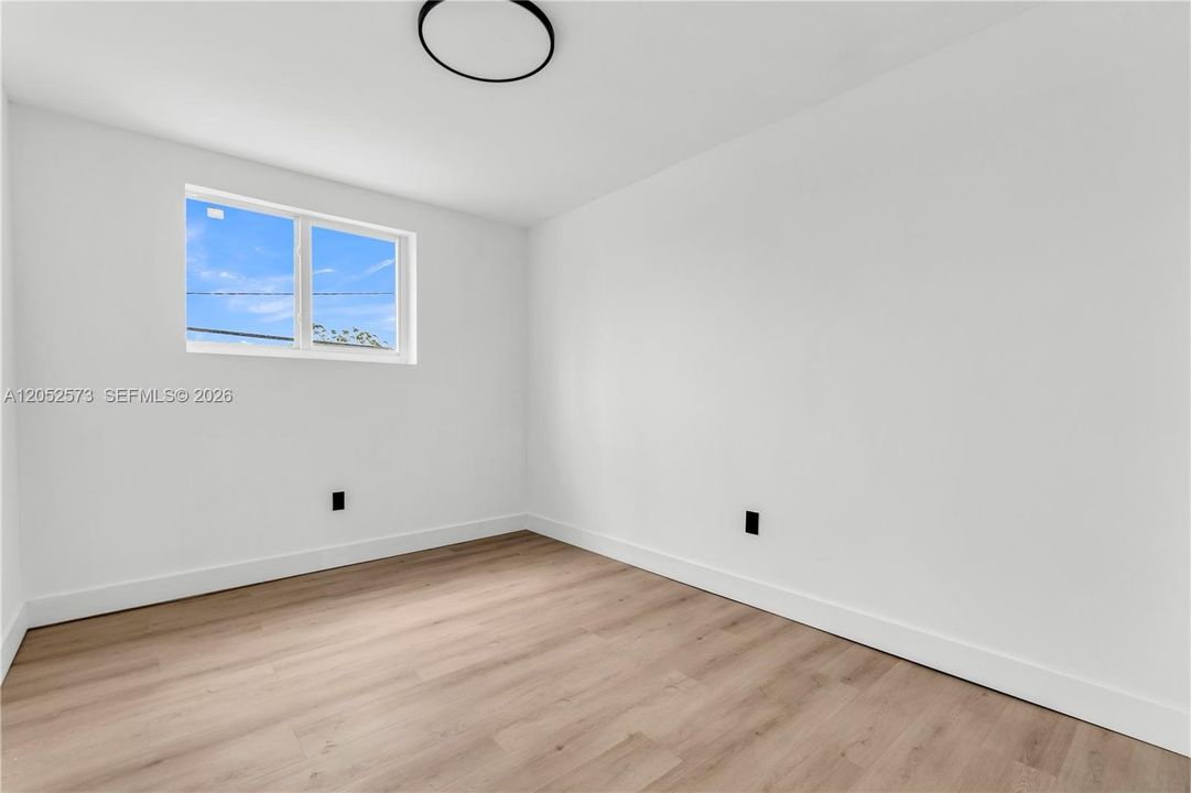 В аренду: $4,500 (3 спален, 4 ванн, 3679 Квадратных фут)