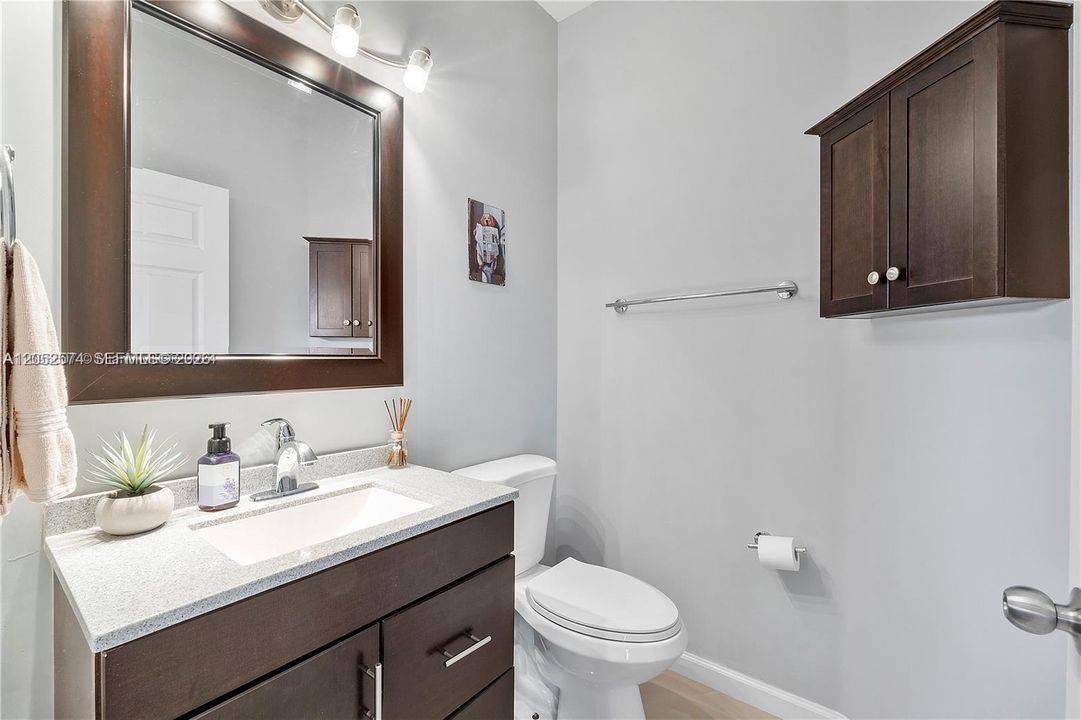 For Rent: $3,700 (3 beds, 2 baths, 1700 Square Feet)