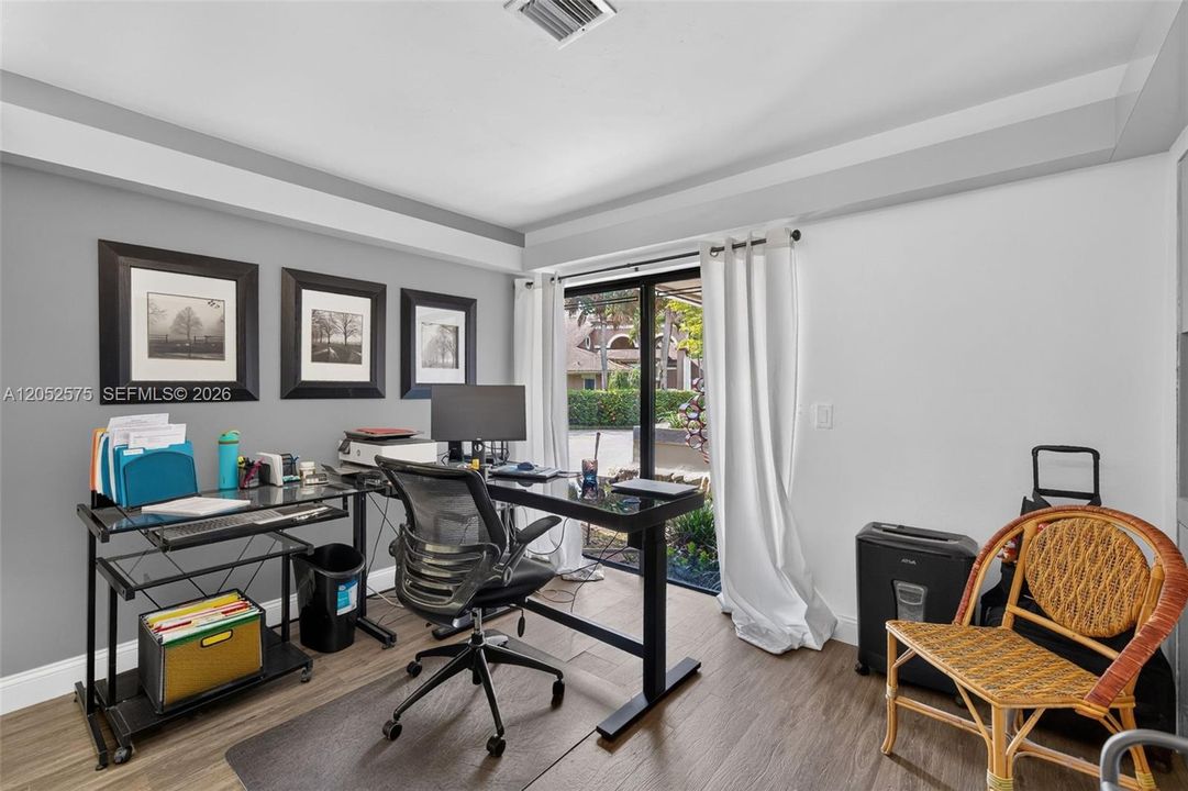En Venta: $1,475,000 (5 camas, 3 baños, 4303 Pies cuadrados)