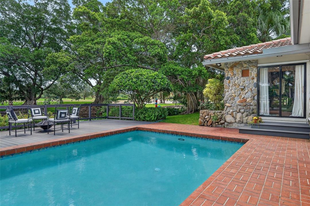 En Venta: $1,475,000 (5 camas, 3 baños, 4303 Pies cuadrados)