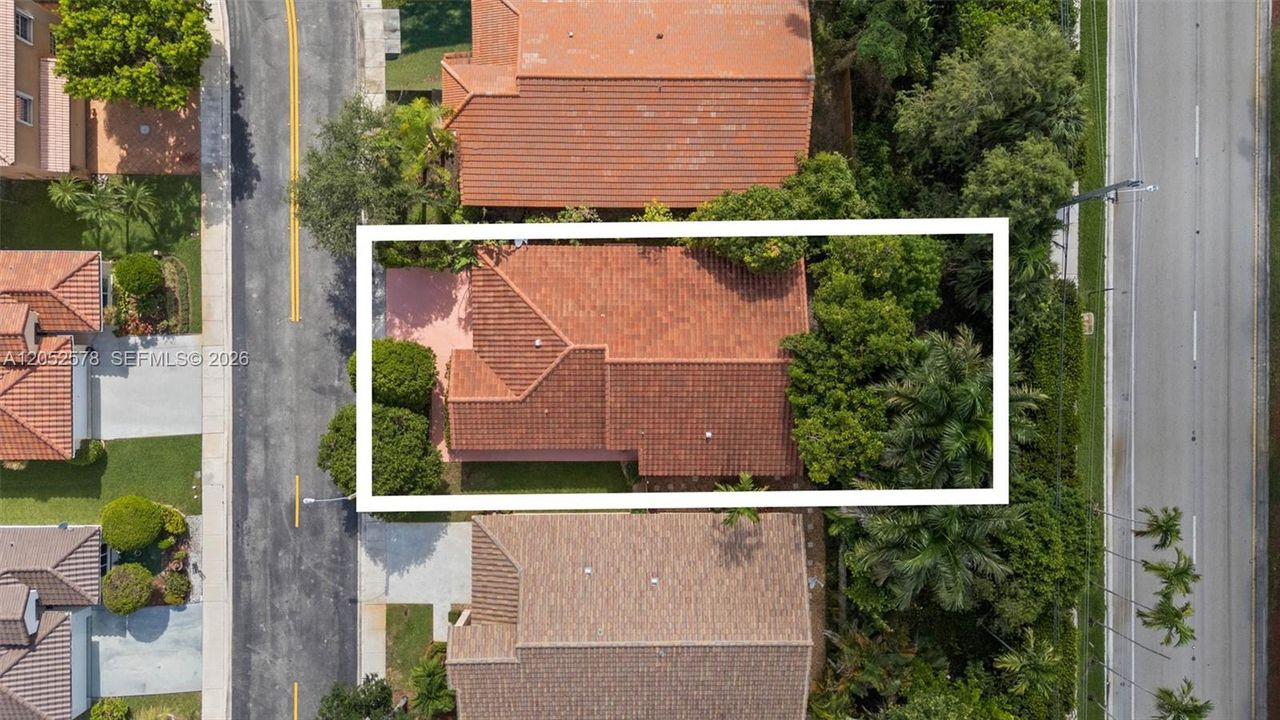 На продажу: $560,000 (3 спален, 2 ванн, 1710 Квадратных фут)