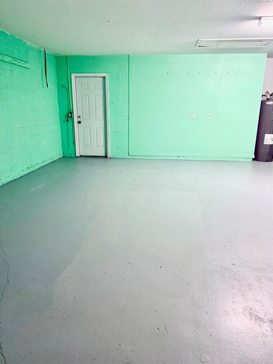 Garage 2