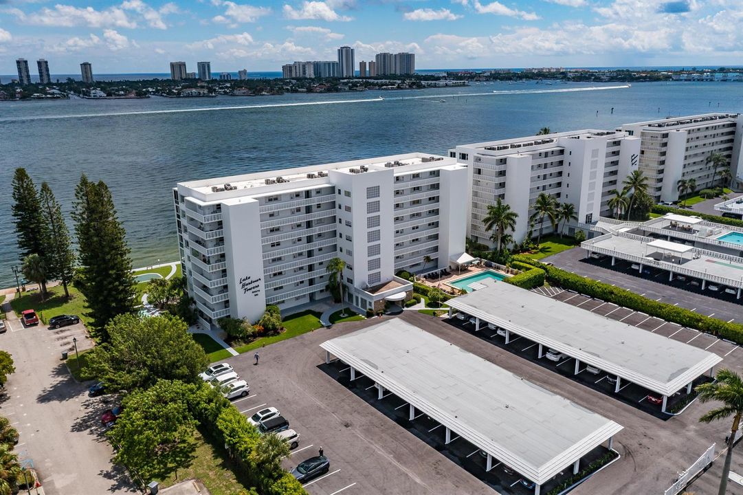 Lake Harbour Towers Side Front 2