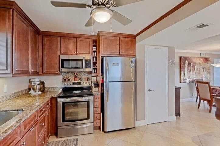 Kitchen2