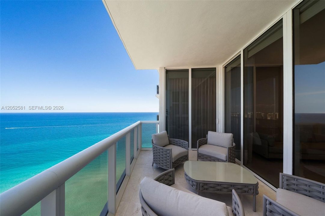 For Rent: $9,500 (2 beds, 2 baths, 1614 Square Feet)