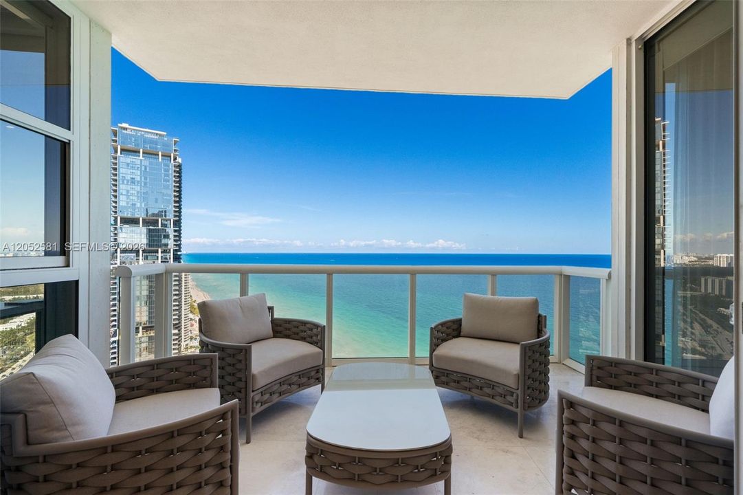 For Rent: $9,500 (2 beds, 2 baths, 1614 Square Feet)