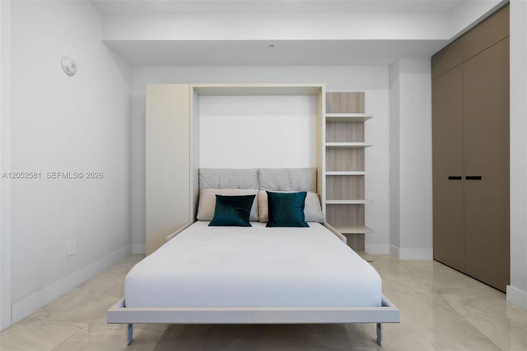 For Rent: $9,500 (2 beds, 2 baths, 1614 Square Feet)