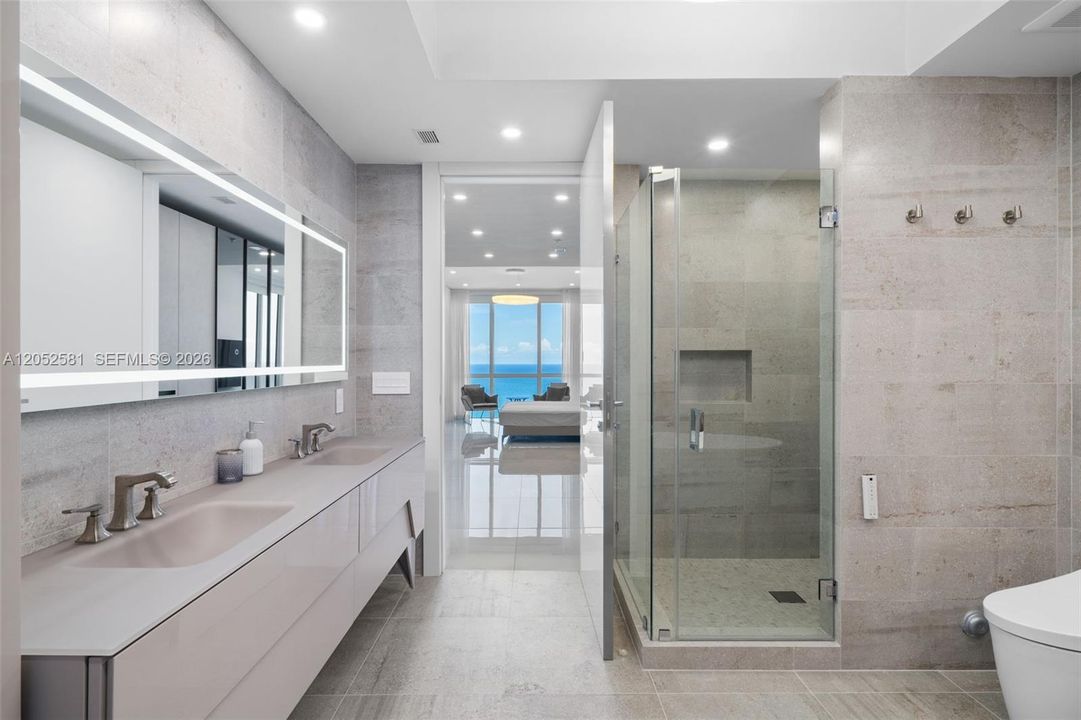 For Rent: $9,500 (2 beds, 2 baths, 1614 Square Feet)