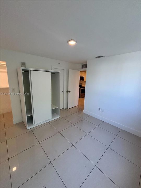 For Rent: $1,995 (2 beds, 1 baths, 550 Square Feet)