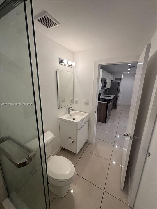 For Rent: $1,995 (2 beds, 1 baths, 550 Square Feet)