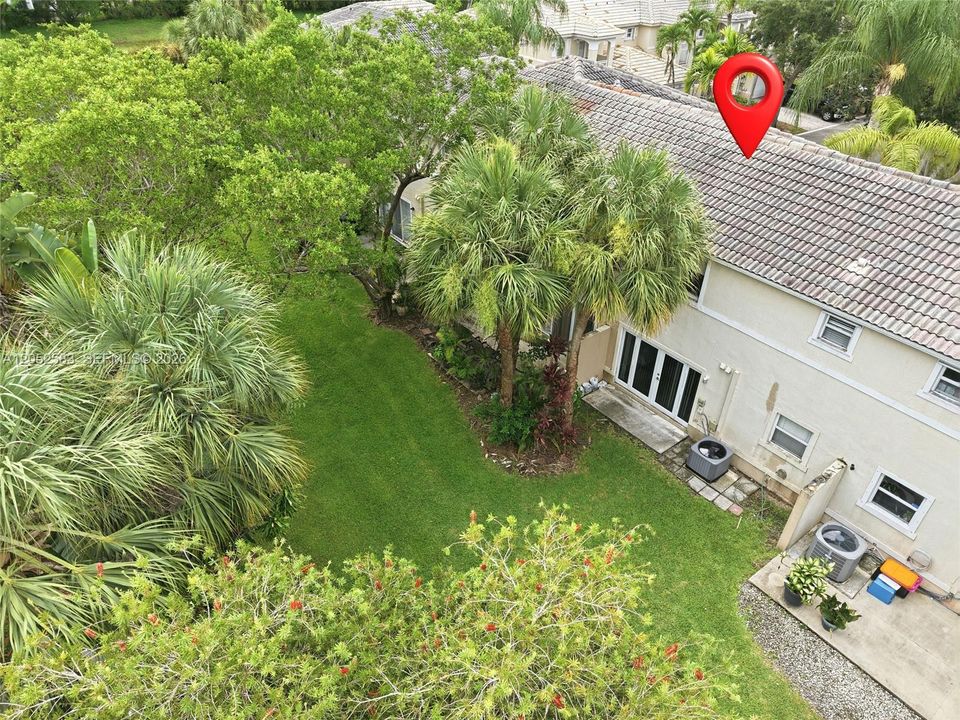 For Rent: $2,800 (2 beds, 2 baths, 1123 Square Feet)