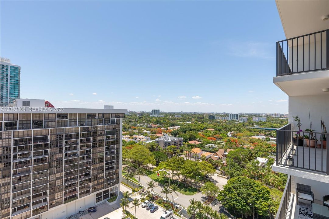For Rent: $2,900 (1 beds, 1 baths, 1064 Square Feet)