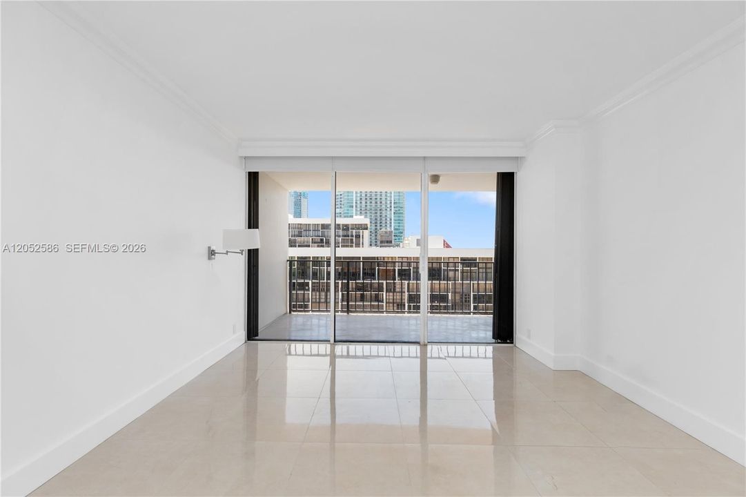 For Rent: $2,900 (1 beds, 1 baths, 1064 Square Feet)