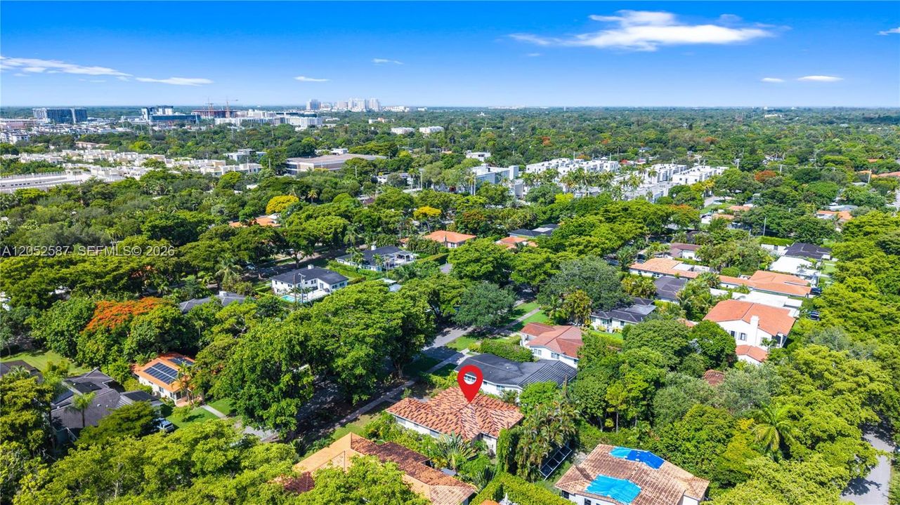 En Venta: $999,900 (3 camas, 2 baños, 1454 Pies cuadrados)