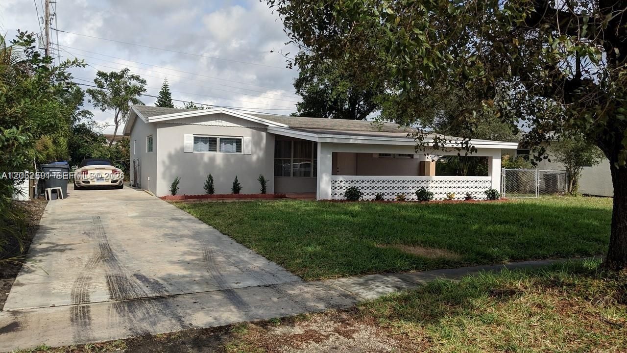 For Sale: $545,000 (3 beds, 2 baths, 1410 Square Feet)
