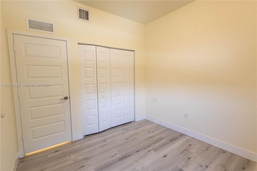 For Sale: $548,000 (3 beds, 2 baths, 1429 Square Feet)
