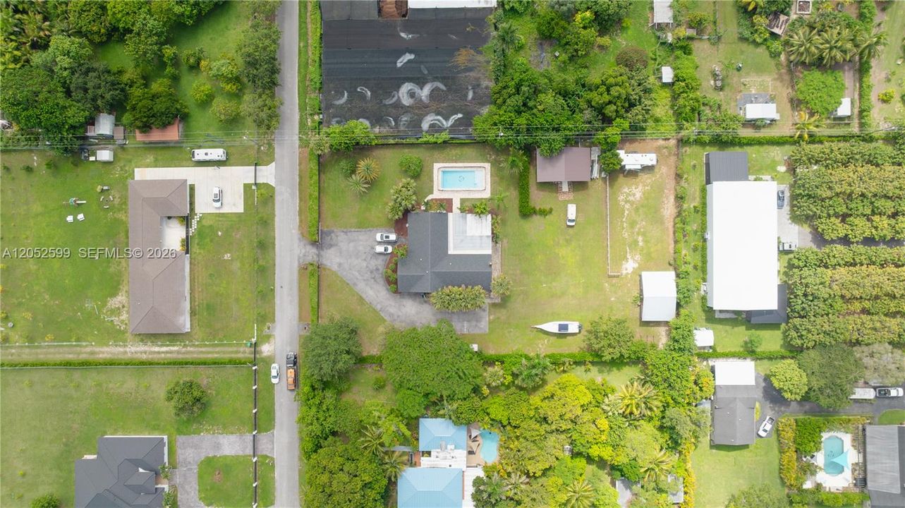 En Venta: $1,340,000 (4 camas, 2 baños, 2576 Pies cuadrados)