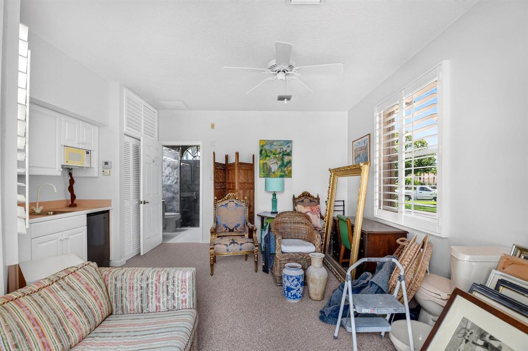 Inlaws Suite / Bedroom 4