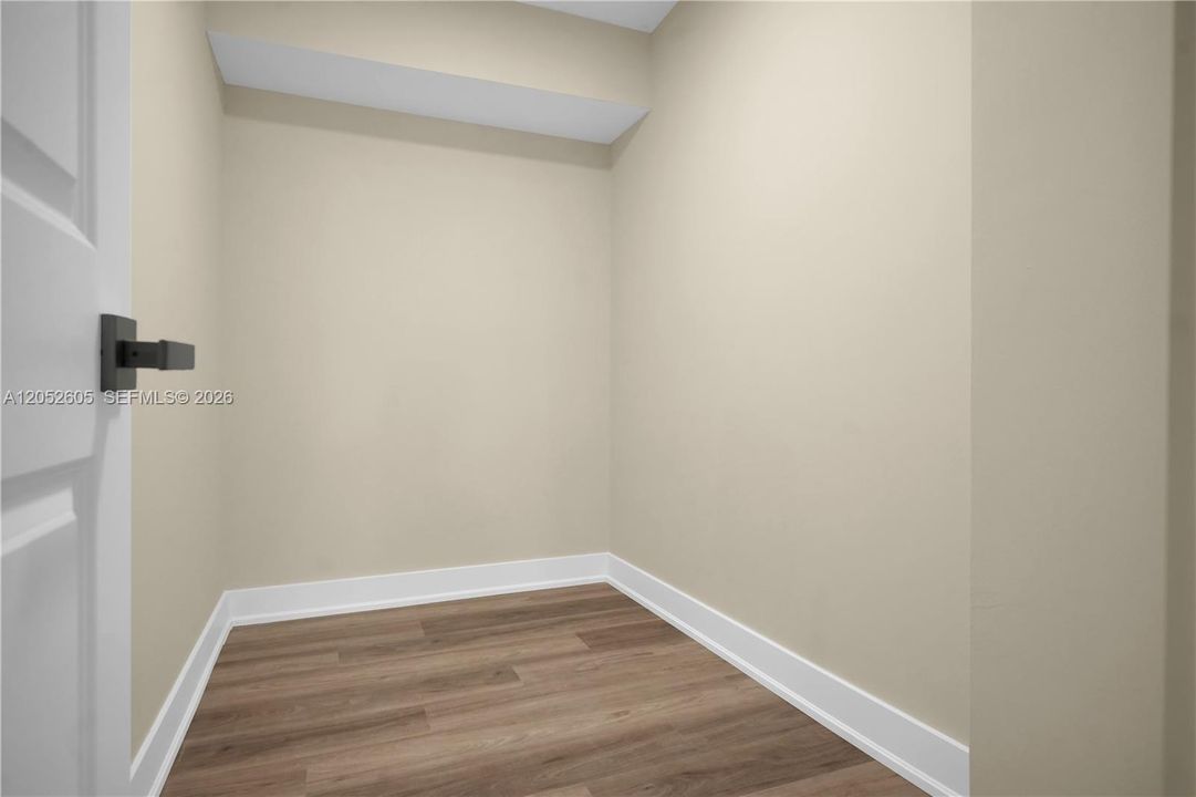 En Venta: $239,000 (2 camas, 2 baños, 1100 Pies cuadrados)