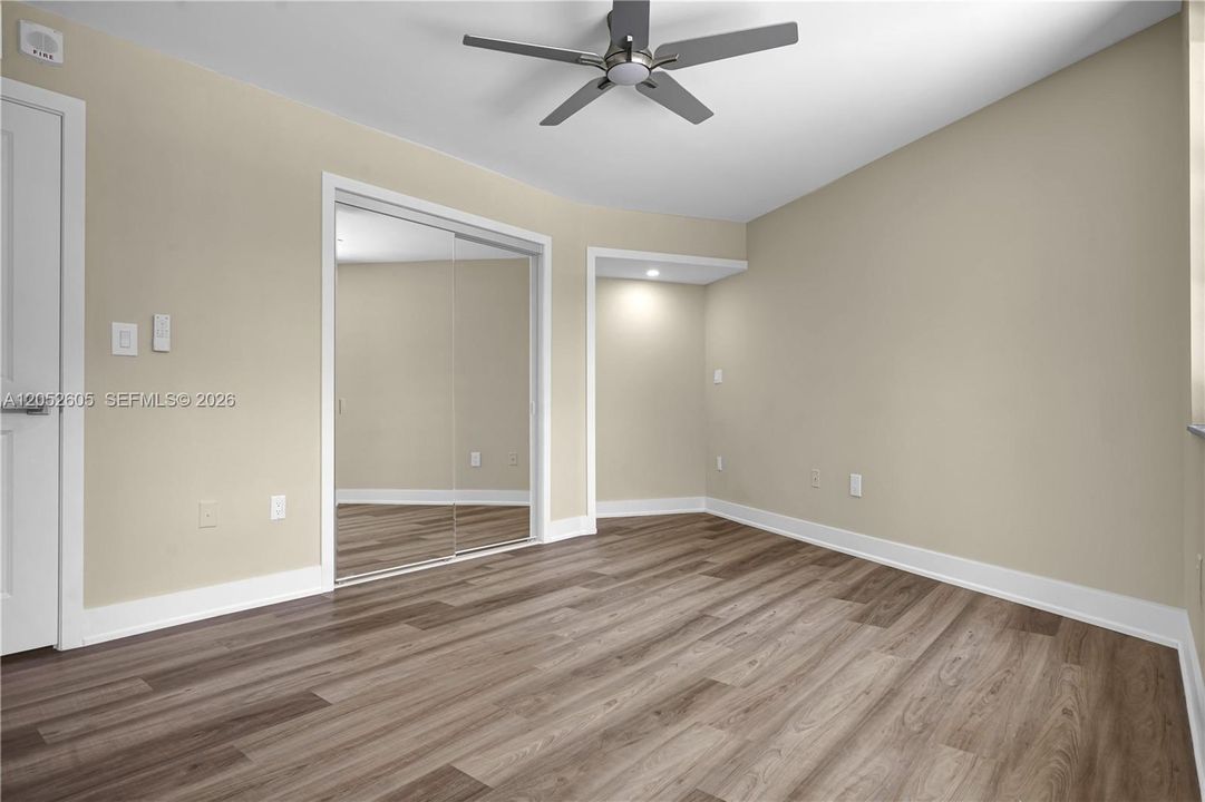 En Venta: $239,000 (2 camas, 2 baños, 1100 Pies cuadrados)