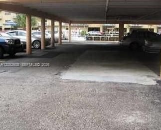 For Rent: $2,000 (2 beds, 1 baths, 841 Square Feet)