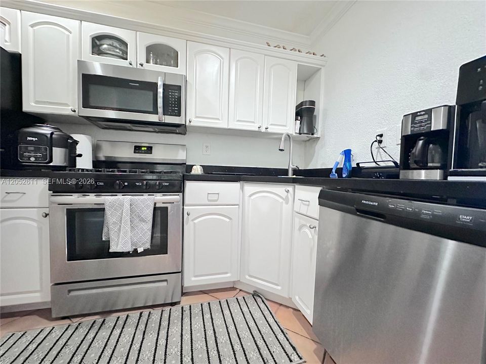 En Renta: $2,600 (2 camas, 2 baños, 960 Pies cuadrados)