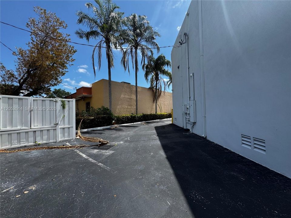 For Rent: $6,500 (0 beds, 0 baths, 0 Square Feet)