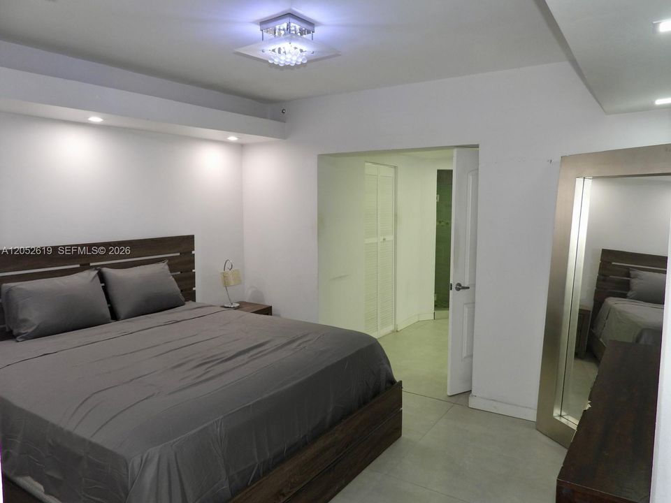 В аренду: $3,950 (3 спален, 2 ванн, 1402 Квадратных фут)