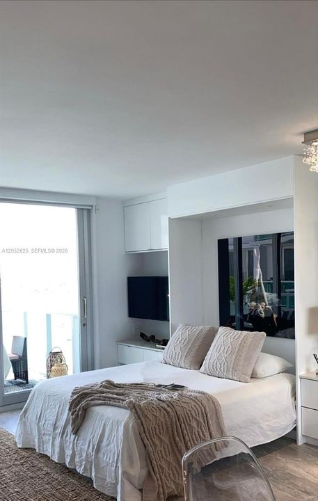 For Rent: $3,395 (0 beds, 1 baths, 543 Square Feet)