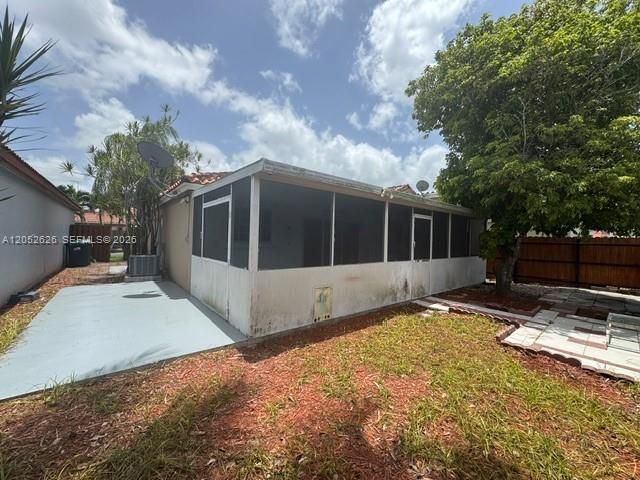 En Venta: $499,000 (3 camas, 2 baños, 1311 Pies cuadrados)