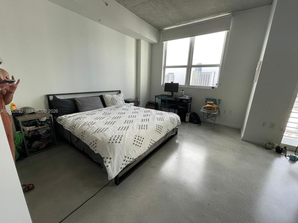 For Rent: $2,300 (1 beds, 1 baths, 665 Square Feet)