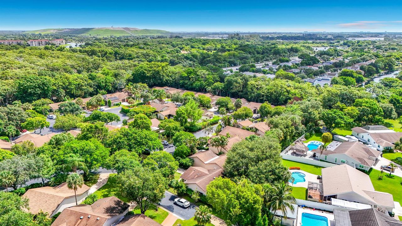 2208 Seagrape Circle-84