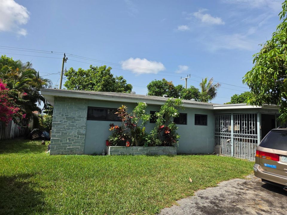 660 ne 181 front 1