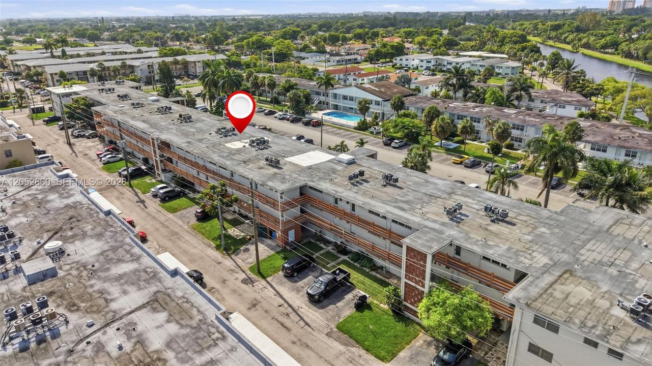 For Sale: $140,000 (1 beds, 1 baths, 800 Square Feet)