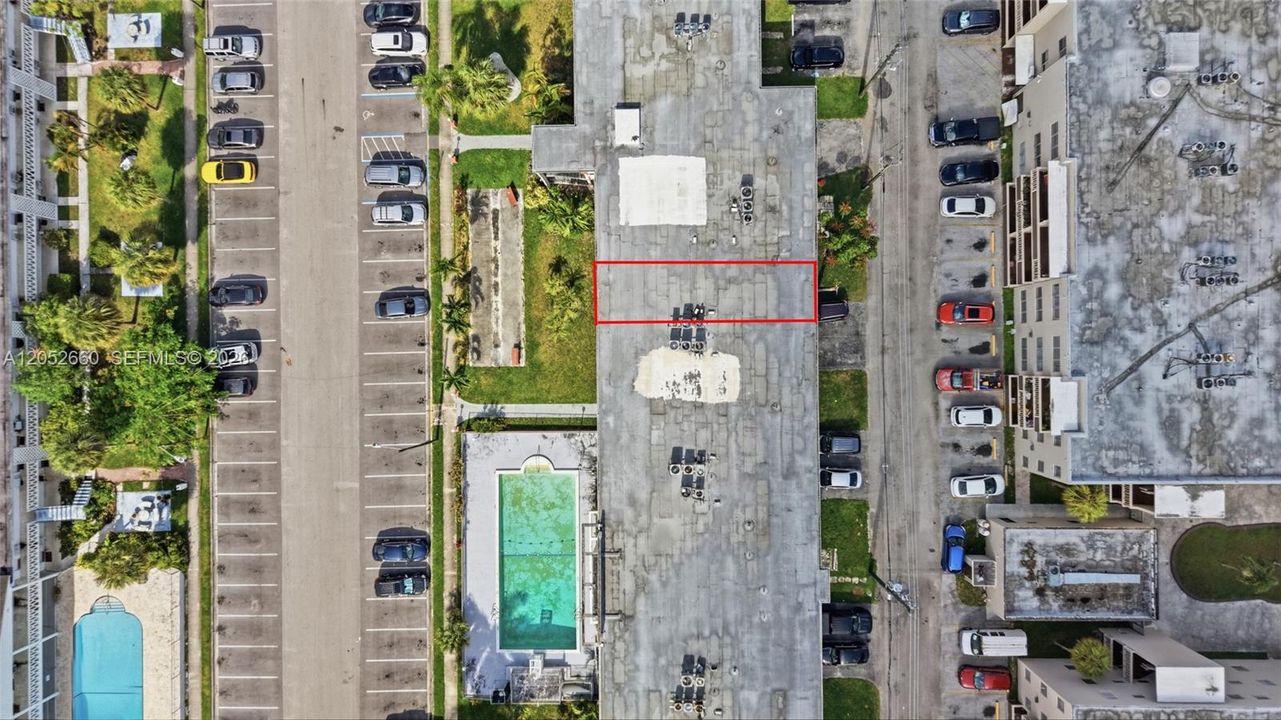 For Sale: $140,000 (1 beds, 1 baths, 800 Square Feet)