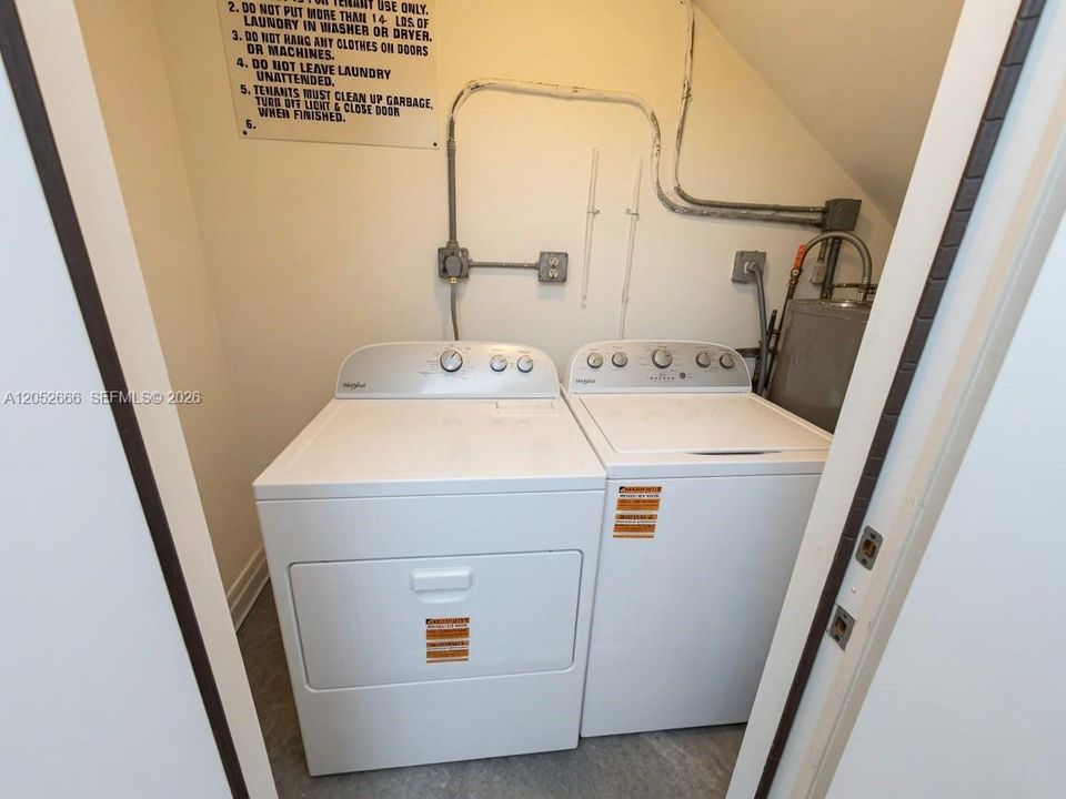 En Renta: $1,599 (1 camas, 1 baños, 9316 Pies cuadrados)