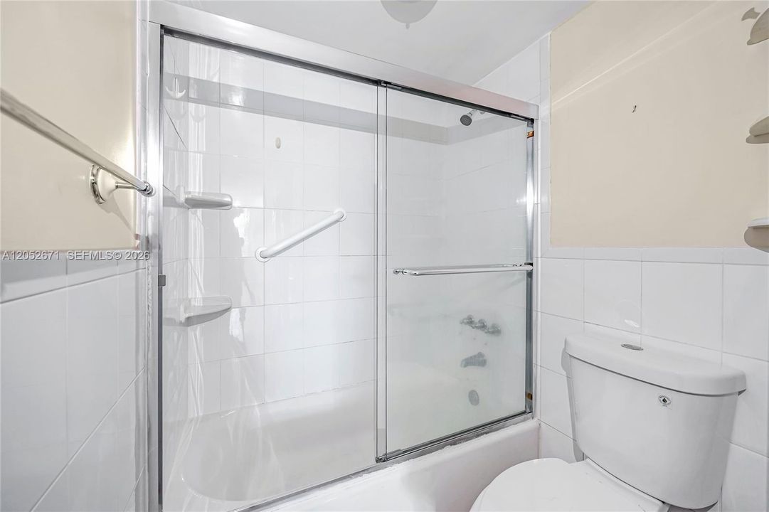 En Venta: $255,000 (2 camas, 2 baños, 1330 Pies cuadrados)
