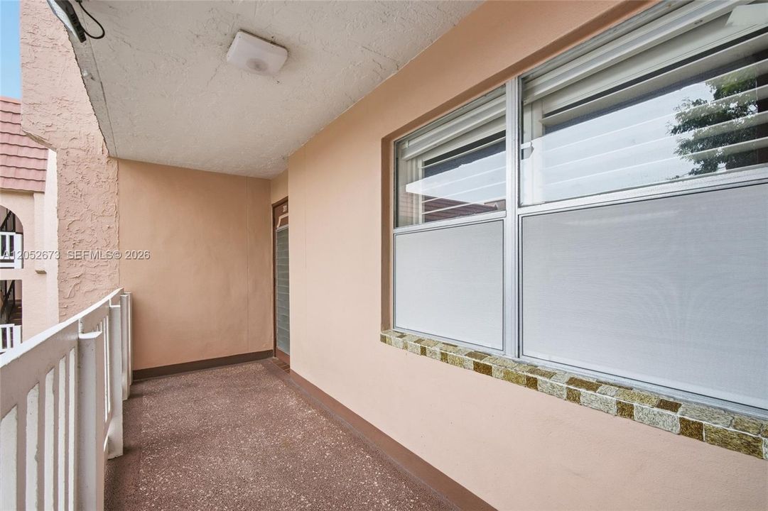 En Venta: $220,000 (2 camas, 2 baños, 1213 Pies cuadrados)