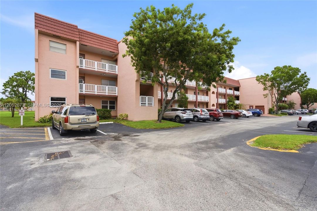 En Venta: $220,000 (2 camas, 2 baños, 1213 Pies cuadrados)