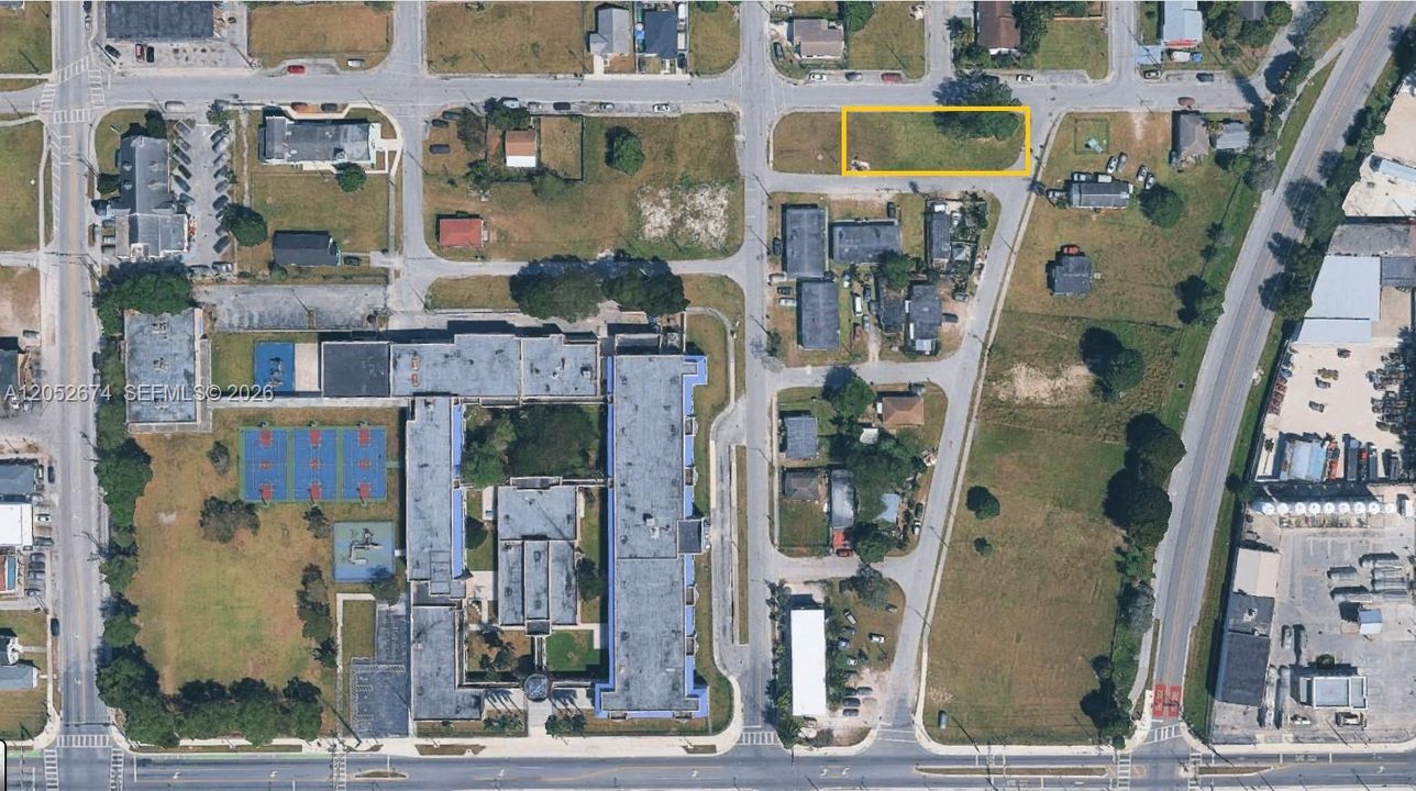 En Venta: $175,000 (0.18 acres)
