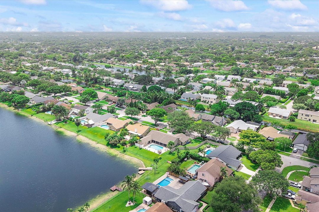 56-10349 SW 49th Manor_056