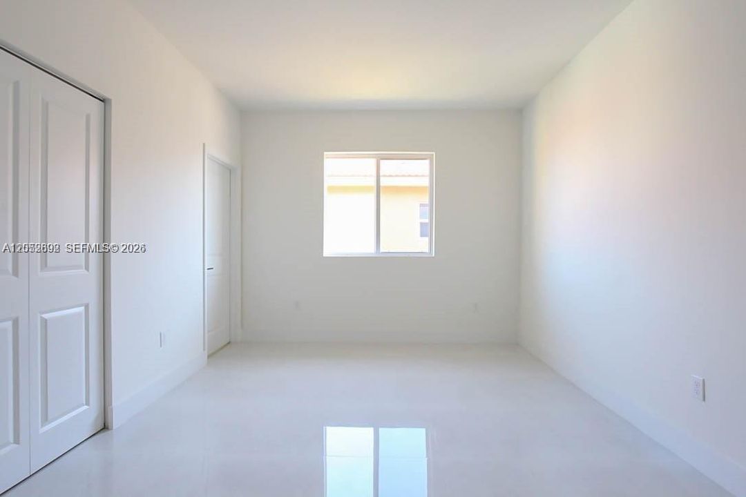 En Renta: $5,000 (5 camas, 4 baños, 3073 Pies cuadrados)