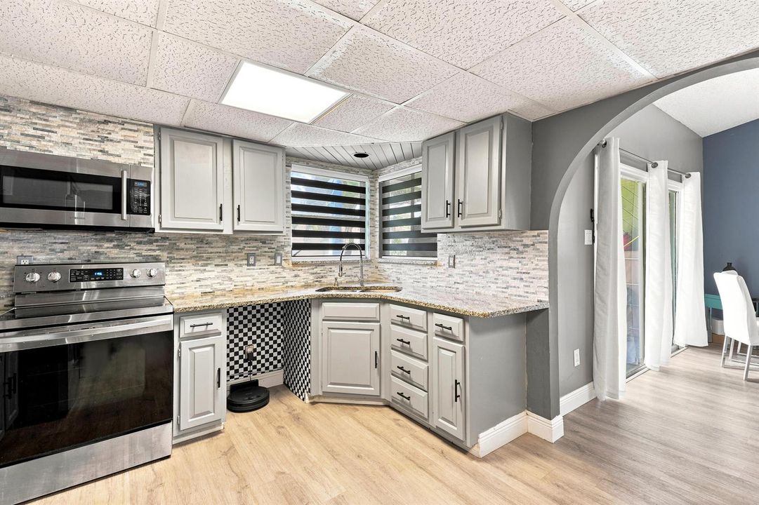 17_450_se_thornhill_dr_port_st_lucie_fl_