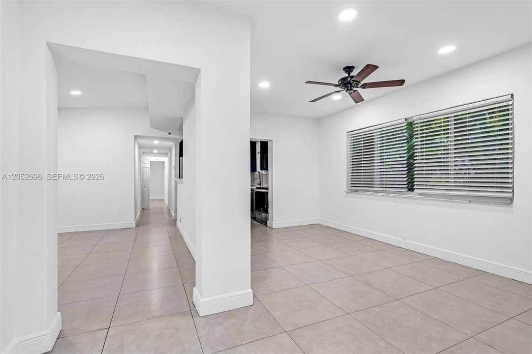 For Rent: $4,500 (4 beds, 2 baths, 1704 Square Feet)