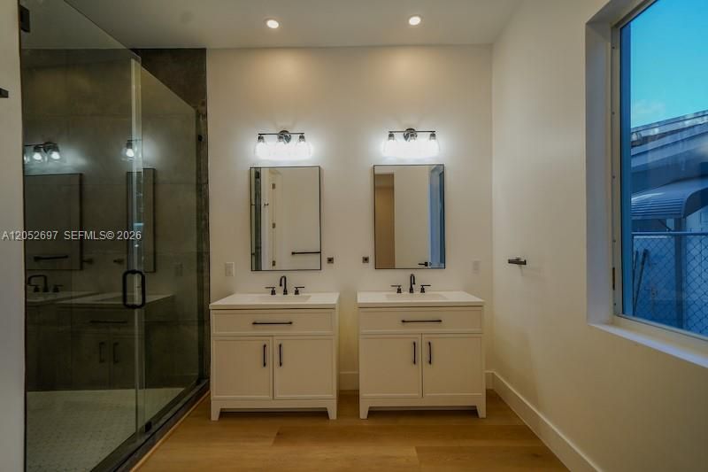 En Venta: $1,200,000 (4 camas, 3 baños, 0 Pies cuadrados)